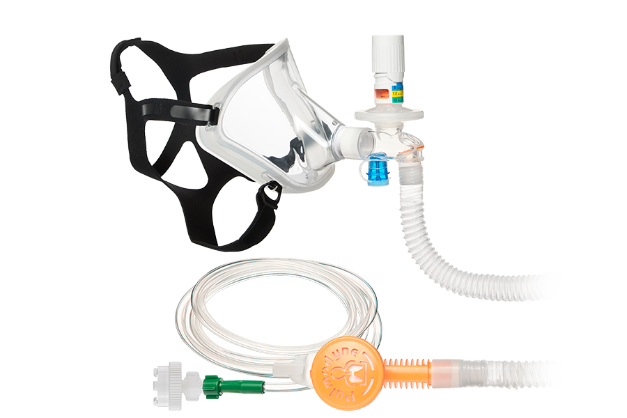 O2-MAX™ Trio-systeem met AFNOR Quik-Connect™ en 305 cm zuurstoftoevoerslang, met smoothbore slang, 3-SET™ verstelbare PEEP-klep en BiTrac MaxShield™-masker, voor grote volwassenen